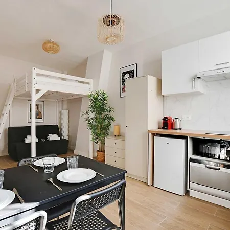 Appartamento Cozy With Garden Near Republique Parigi